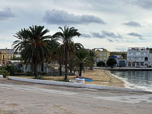 Sonntagmorgen auf Lampedusa